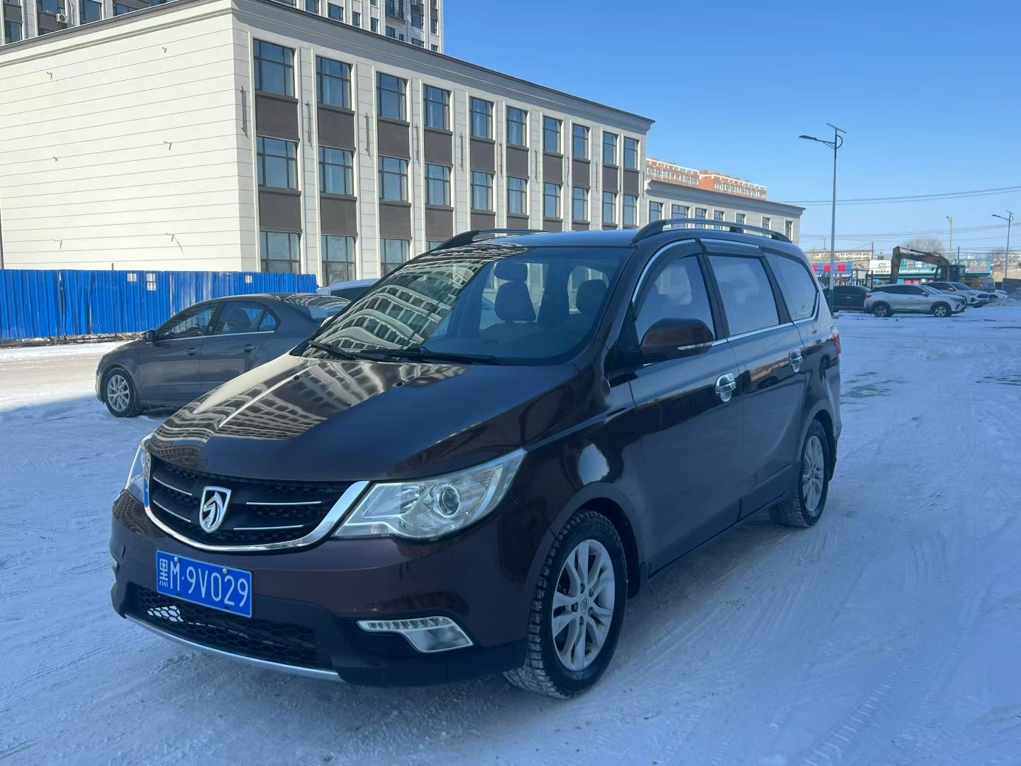 15�ꌚ�E730��������